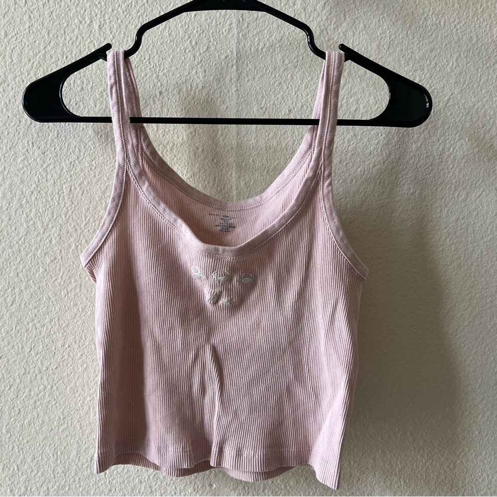 Brandy Melville maine ribbed tank - baby pink